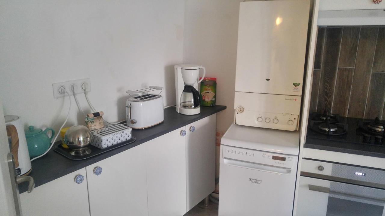 Hostel Du Lapin Blanc Saint-Brieuc Exteriör bild