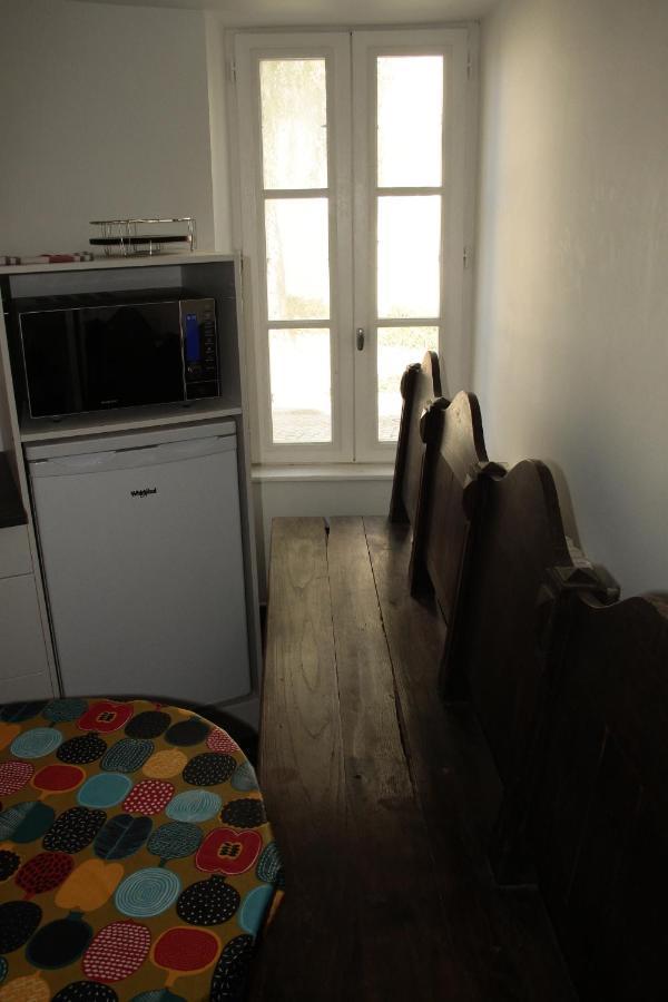 Hostel Du Lapin Blanc Saint-Brieuc Exteriör bild