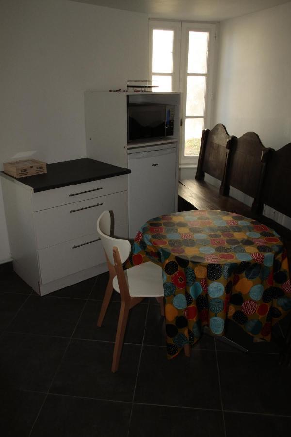 Hostel Du Lapin Blanc Saint-Brieuc Exteriör bild